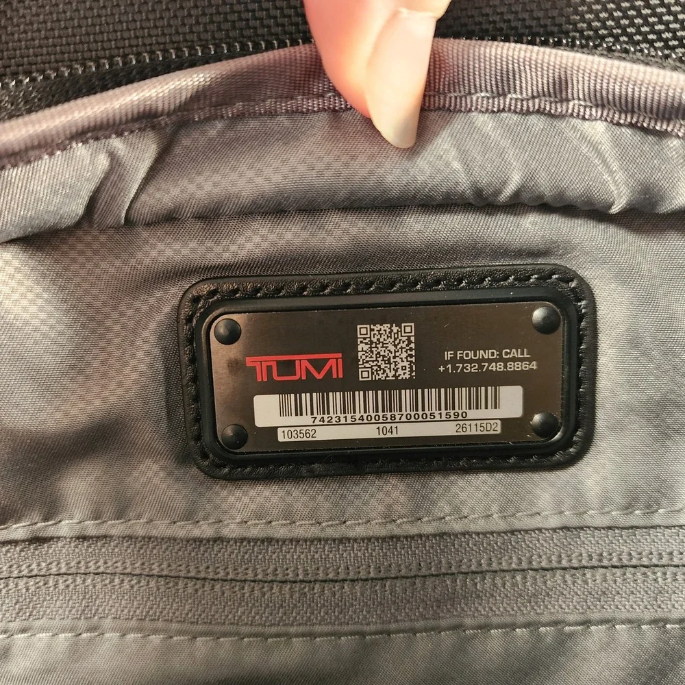 Tumi pre owned